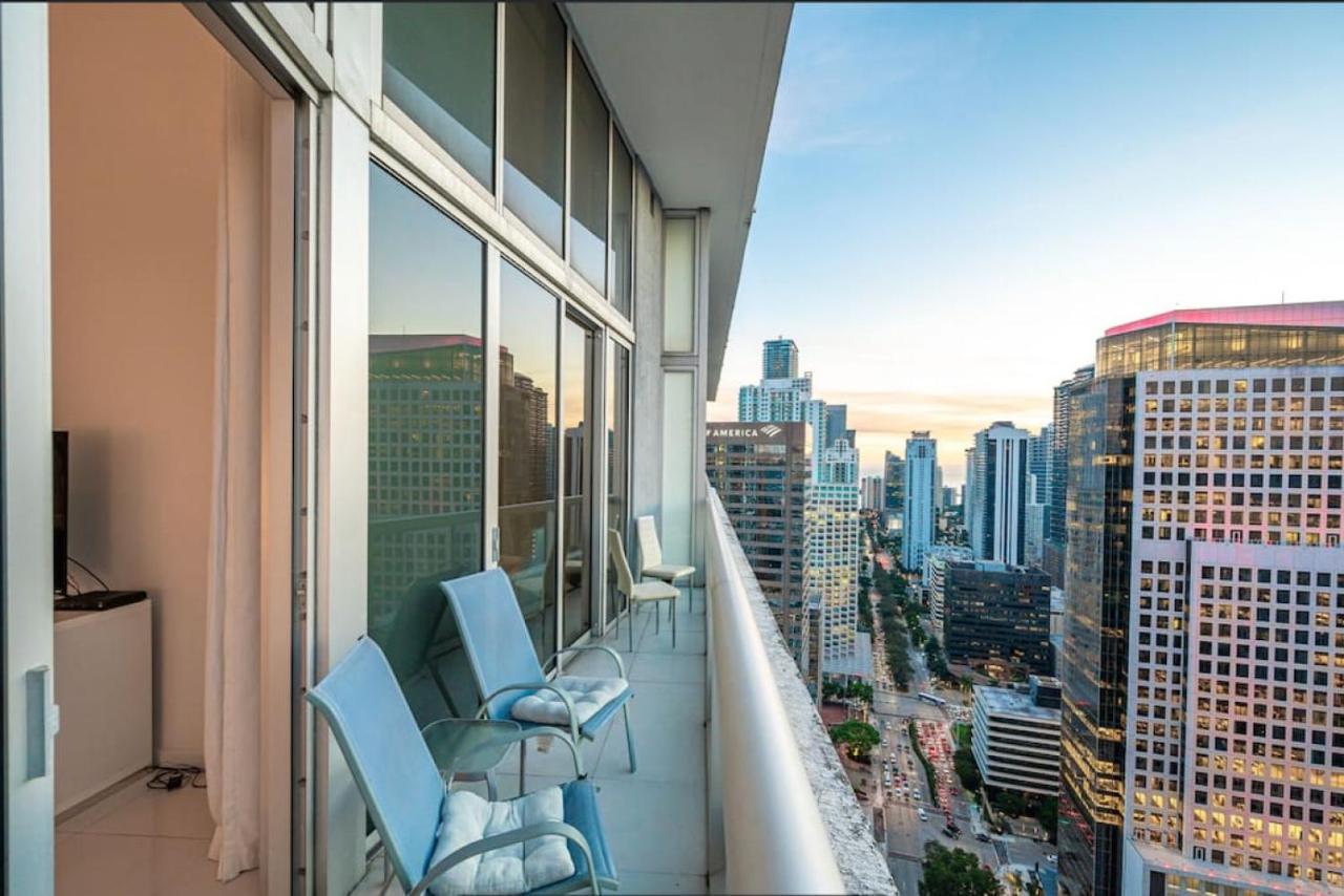 Beautiful One Bedroom Condo 16Ft Ceilings At The W Miami Extérieur photo