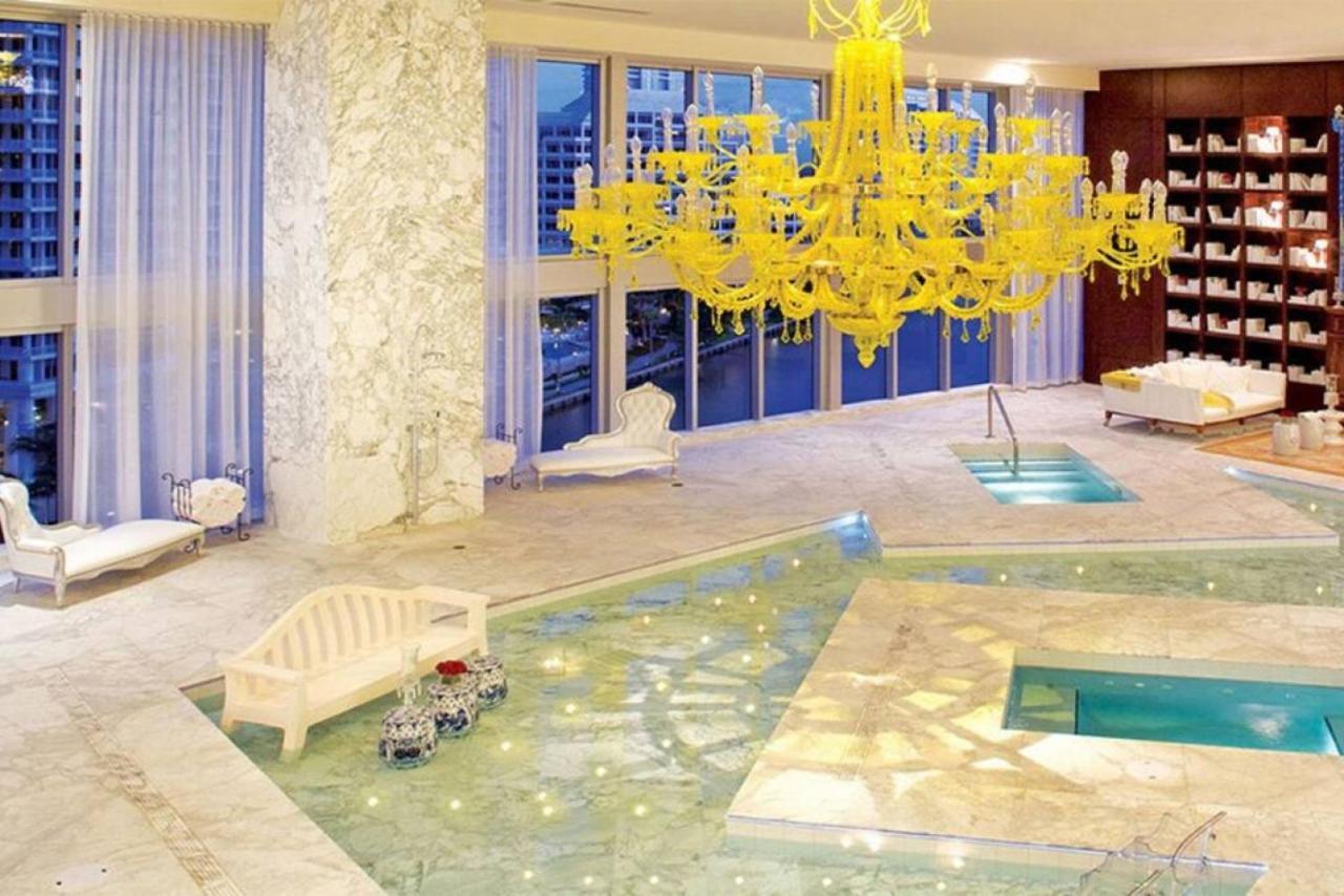 Beautiful One Bedroom Condo 16Ft Ceilings At The W Miami Extérieur photo
